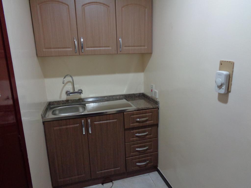 Deira Palace Hotel Dubai Room photo