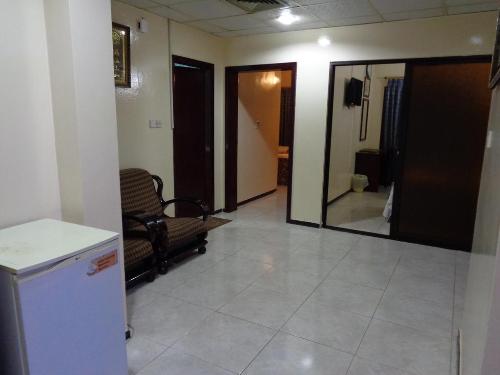 Deira Palace Hotel Dubai Room photo